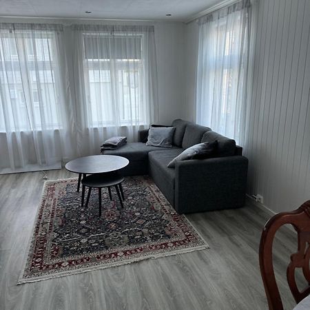 Duzy Apartament W Centrum Alesund Exterior photo